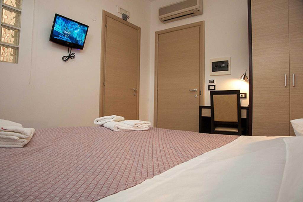 Albergo Perseo Portopalo Di Capo Passero Exterior foto